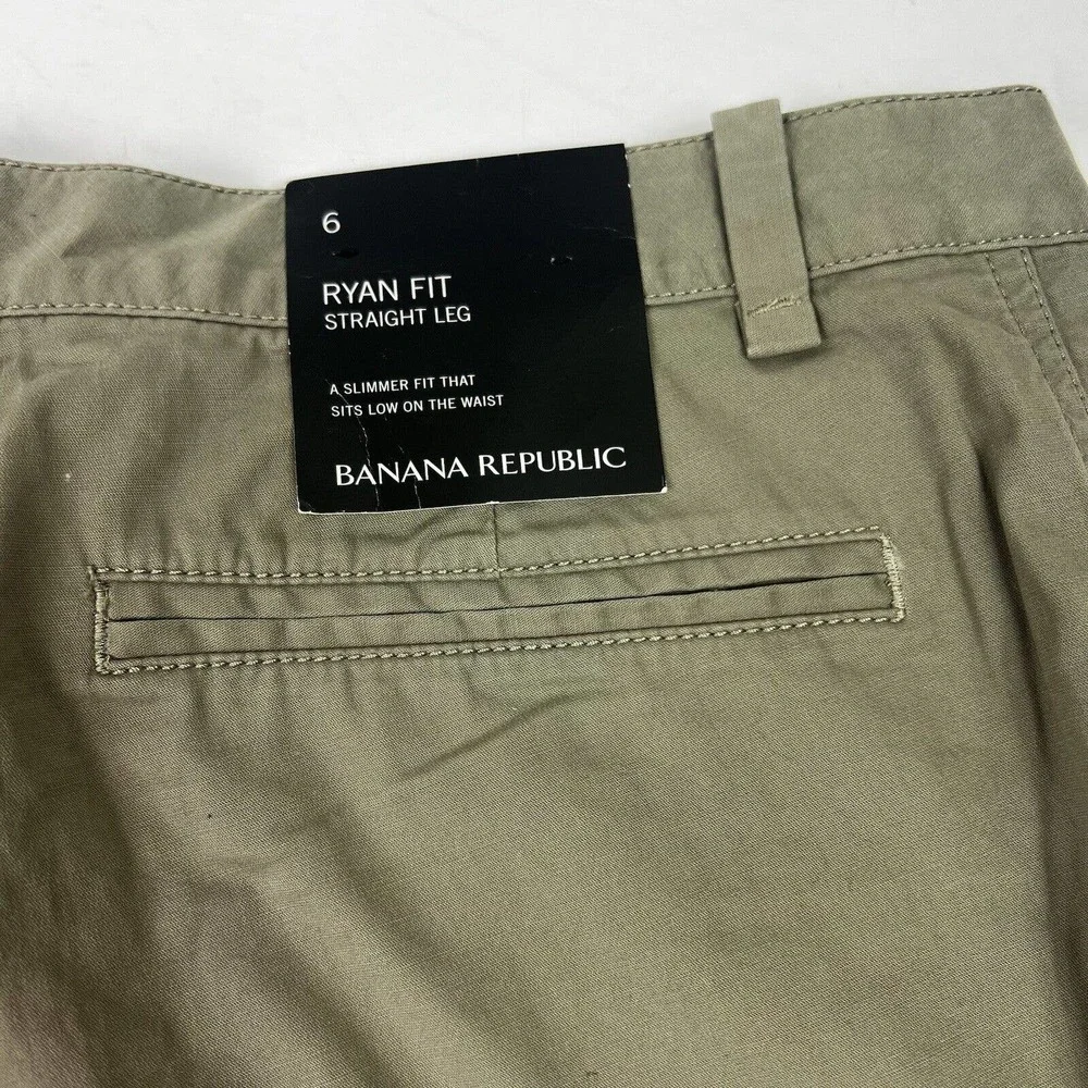 Banana Republic Olive Green Ryan Fit Shorts Size 6